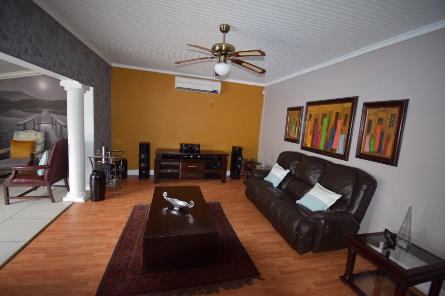 4 Bedroom Property for Sale in Jan Cillierspark Free State